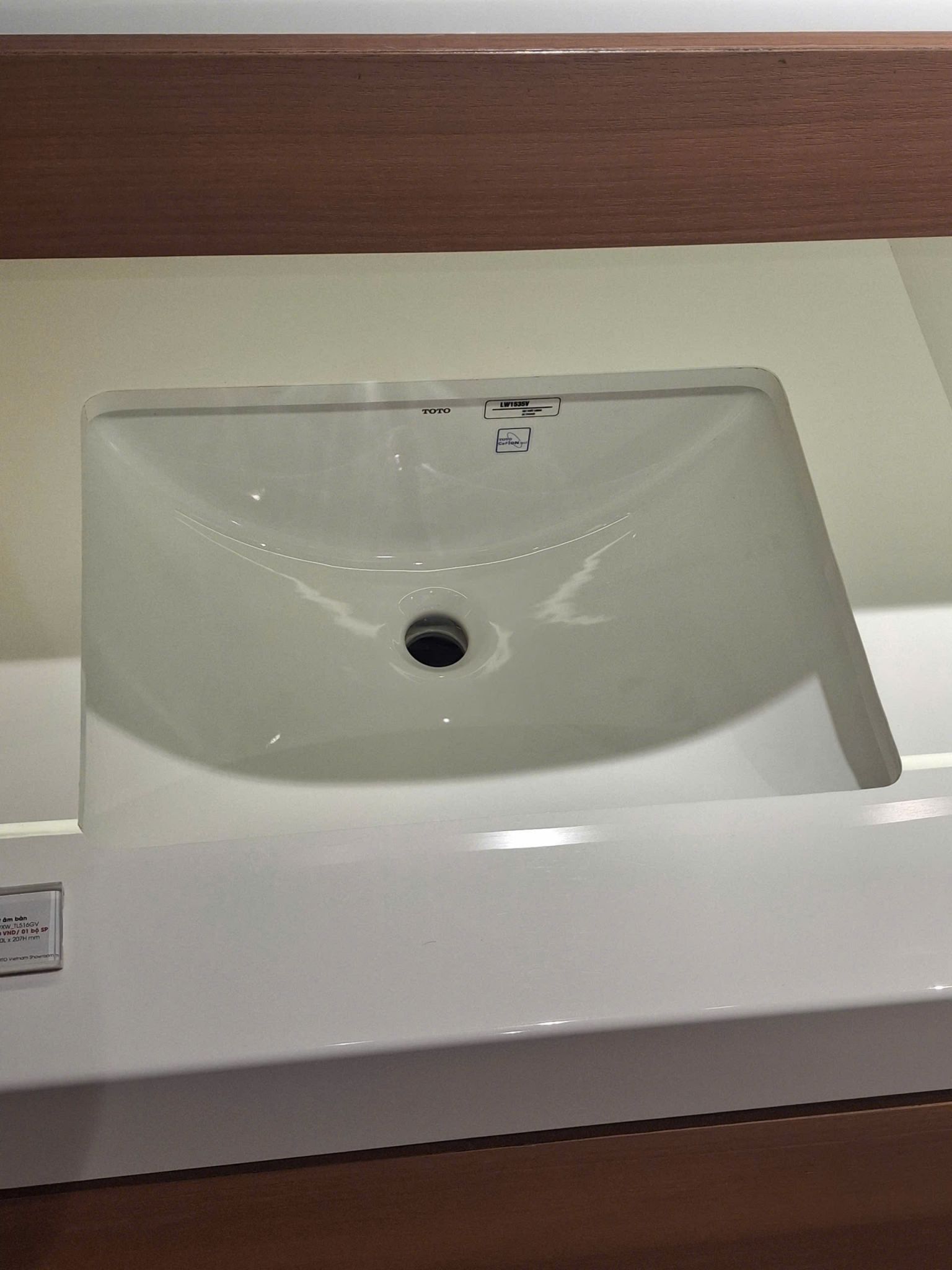 Chậu Lavabo TOTO LW1535V Âm Bàn