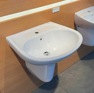 Chậu Lavabo TOTO LHT300CR Treo Tường Chân Ngắn