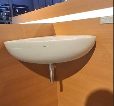 Chậu Lavabo TOTO LW815CJW/F Góc Treo Tường